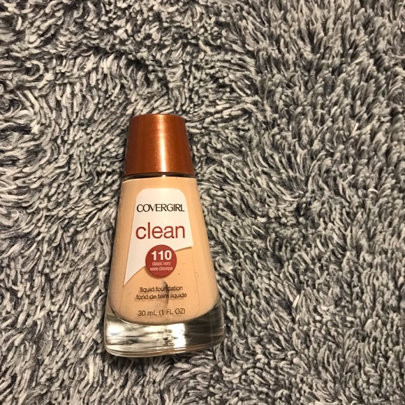 Covergirl Make-up Lots - Picture 6 of 6